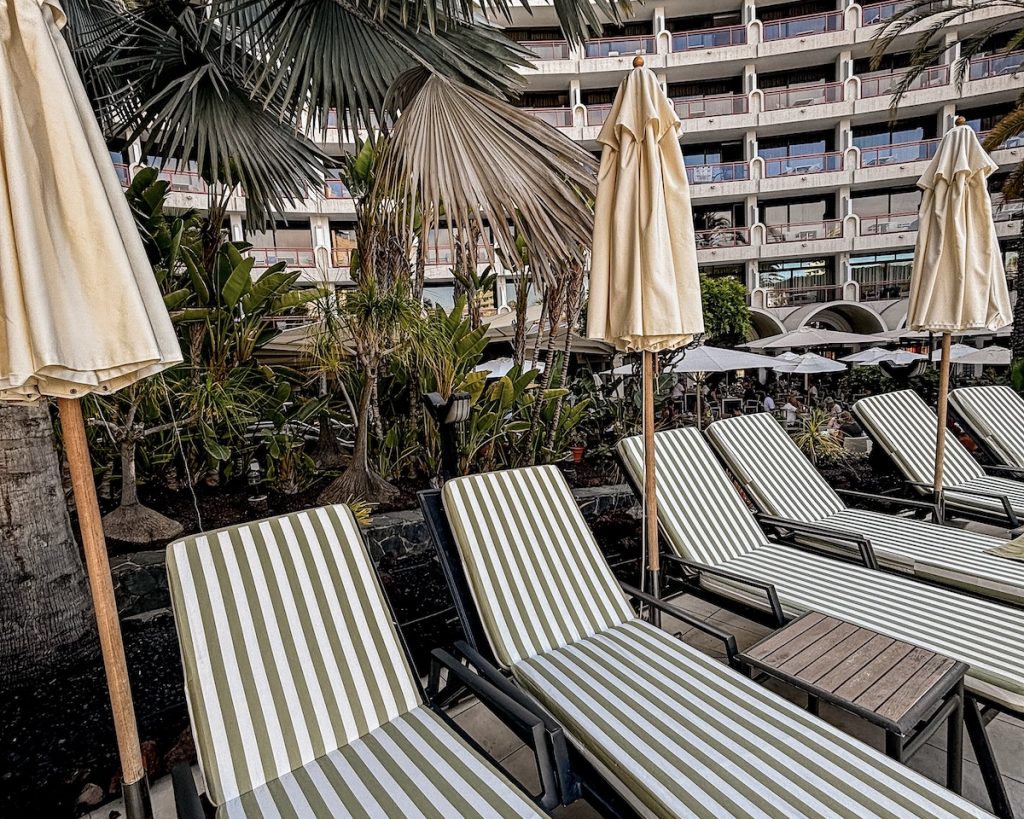 Poolside gran Canaria